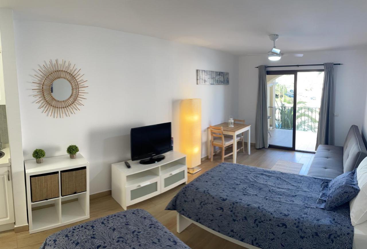 Castle Harbour Los Cristianos Beautiful Studio With Pool View Exteriér fotografie